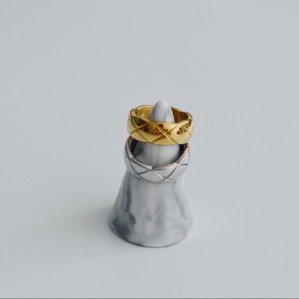 18K Gold Plated Minimalist Crush Wide Band Ring - Picture 6 of 8